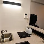 Flatinrome Trastevere Rooms - Accetta Bonus Vacanze